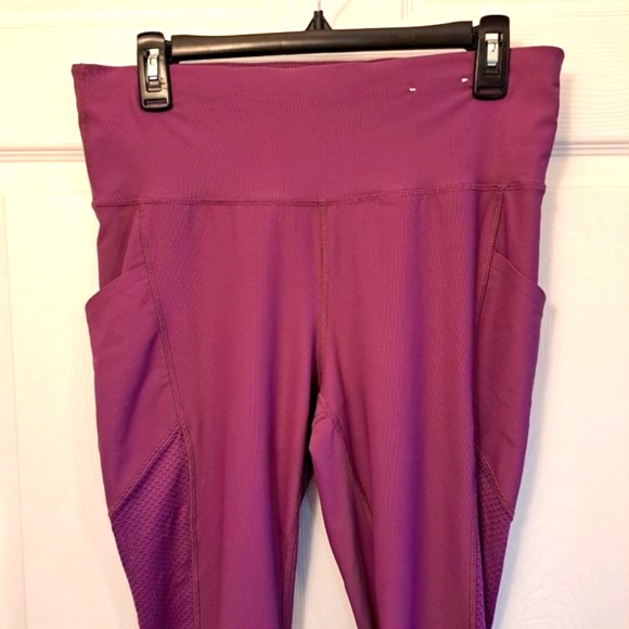 Xersion Purple 7/8 Ankle Leggings Size Large - Picture 4 of 8